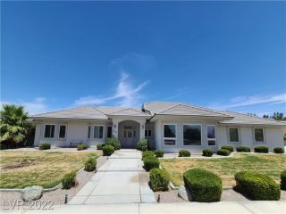 Foreclosed Home - 5060 N TIOGA WAY, 89149