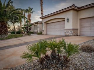 Foreclosed Home - 7350 W VERDE WAY, 89149