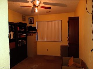 Foreclosed Home - 1621 SUNRISE VIEW DR, 89156