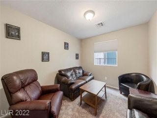 Foreclosed Home - 10828 LEATHERSTOCKING AVE, 89166