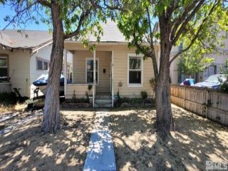 Foreclosed Home - 418 10TH ST, 89431