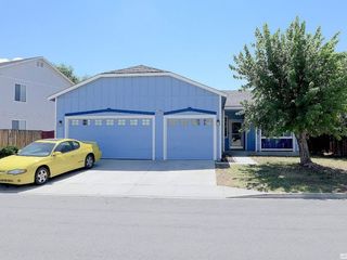 Foreclosed Home - 11550 LONE DESERT DR, 89506