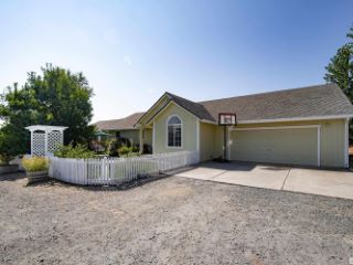 Foreclosed Home - 1339 ANTELOPE VALLEY RD, 89506