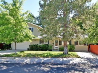 Foreclosed Home - 440 SHAMROCK LN, 89509