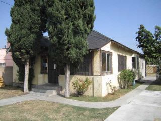 Foreclosed Home - 8616 HOLMES AVE, 90002