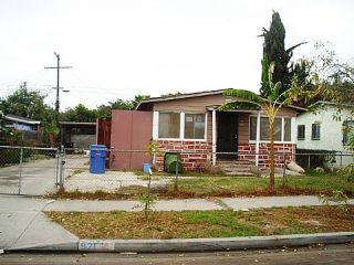 Foreclosed Home - 921 E 103RD PL, 90002