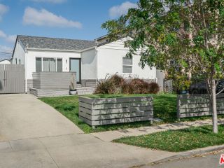 Foreclosed Home - 1875 S CURSON AVE, 90019