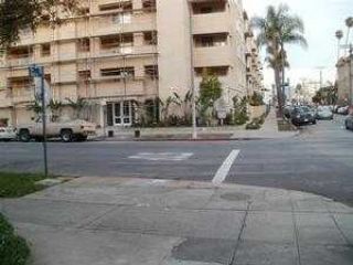 Foreclosed Home - 4255 W 5TH ST APT 203, 90020