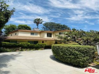 Foreclosed Home - 3206 NICHOLS CANYON RD, 90046