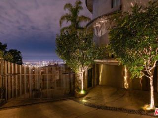 Foreclosed Home - List 100849046