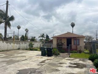 Foreclosed Home - 7816 EASTERN AVE, 90201