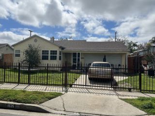 Foreclosed Home - 1026 W POPLAR ST, 90220