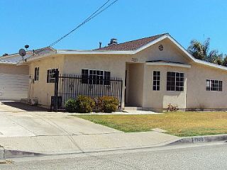 Foreclosed Home - 10410 WESTERN AVE, 90241