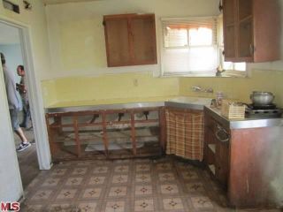 Foreclosed Home - 11542 S VAN NESS AVE, 90250