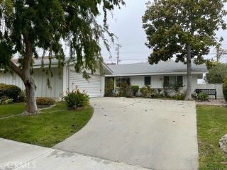 Foreclosed Home - 27845 HAWTHORNE BLVD, 90275