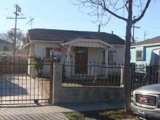 Foreclosed Home - 1034 E 66TH ST, 90302
