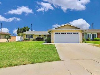 Foreclosed Home - 16401 ANDIRON DR, 90604