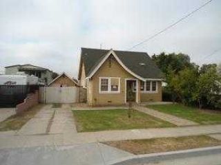 Foreclosed Home - 812 E STEARNS AVE, 90631