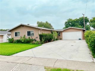 Foreclosed Home - 240 W ROSECREST AVE, 90631