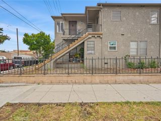 Foreclosed Home - 1437 S MESA ST, 90731