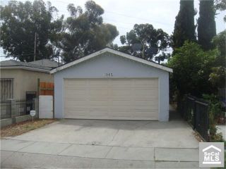 Foreclosed Home - 1562 W CAMERON ST, 90810