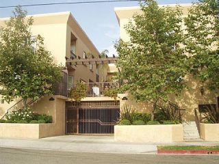 Foreclosed Home - 10160 FERNGLEN AVE APT 5, 91042