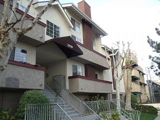 Foreclosed Home - 21529 SATICOY ST APT 218, 91304