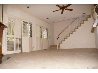 Foreclosed Home - 7230 KELVIN AVE APT 22, 91306