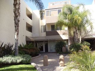 Foreclosed Home - 5325 NEWCASTLE AVE UNIT 215, 91316