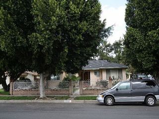 Foreclosed Home - 16031 LOS ALIMOS ST, 91344