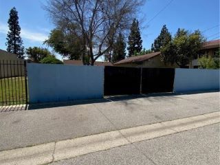 Foreclosed Home - 17417 CHATSWORTH ST, 91344