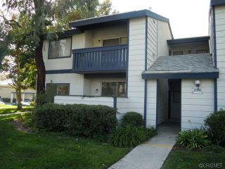 Foreclosed Home - 27640 SUSAN BETH WAY UNIT D, 91350