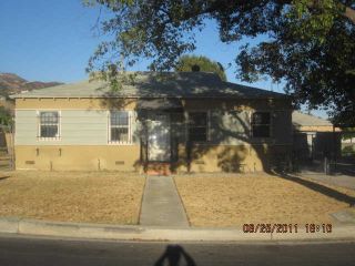 Foreclosed Home - 10540 RAINIER ST, 91352