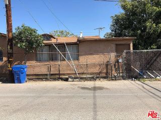 Foreclosed Home - 10657 SHERMAN WAY, 91352