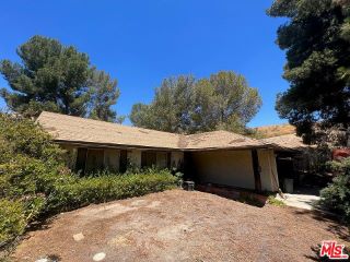 Foreclosed Home - 14803 DAISY MEADOW ST, 91387