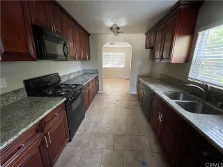 Foreclosed Home - 5517 SUNNYSLOPE AVE, 91401