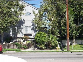Foreclosed Home - 9342 VAN NUYS BLVD UNIT 25, 91402