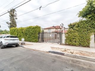 Foreclosed Home - 7942 VENTURA CANYON AVE, 91402