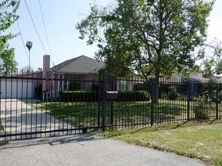 Foreclosed Home - 16024 GAULT ST, 91406