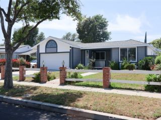 Foreclosed Home - 7507 PASO ROBLES AVE, 91406
