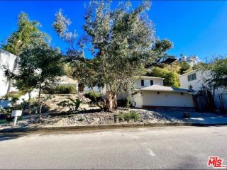 Foreclosed Home - 3900 BENEDICT CANYON DR, 91423