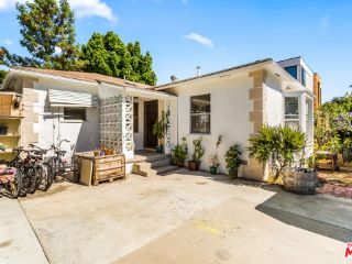 Foreclosed Home - 4534 SYLMAR AVE, 91423