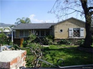 Foreclosed Home - 7606 N CLAYBECK AVE, 91505