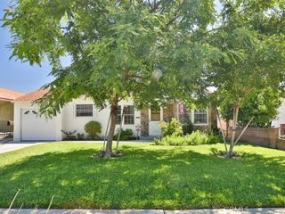 Foreclosed Home - 2100 N MAPLE ST, 91505