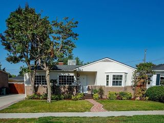 Foreclosed Home - 621 S GRIFFITH PARK DR, 91506