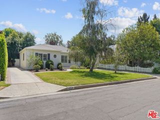 Foreclosed Home - 4220 BELLAIRE AVE, 91604