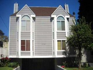 Foreclosed Home - 4744 BEN AVE UNIT 3, 91607