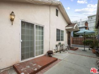 Foreclosed Home - 5440 HERMITAGE AVE, 91607