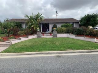 Foreclosed Home - 1130 S HOLLENBECK ST, 91791