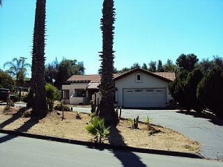 Foreclosed Home - 2939 VIEJAS VIEW PL, 91901